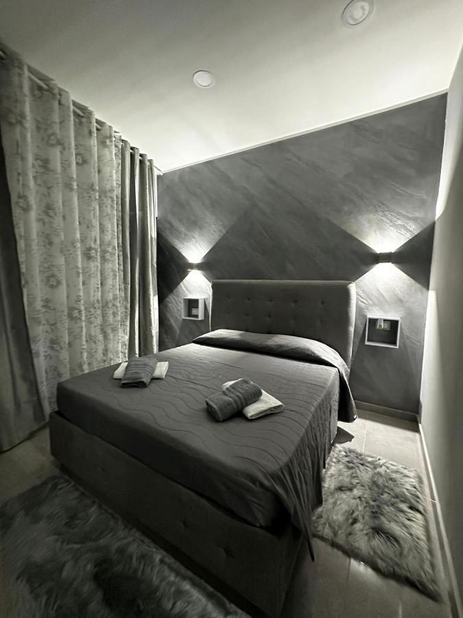 Urban House Bed and Breakfast Catánia Buitenkant foto